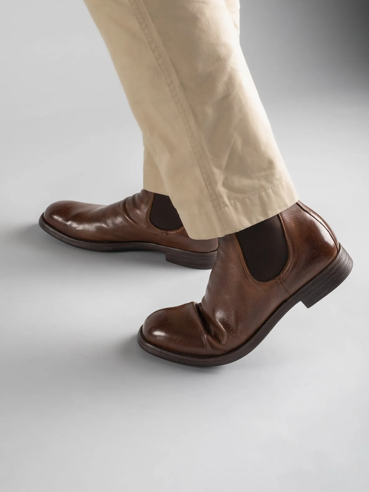 CHRONICLE 002 - Black Leather Chelsea Boots,Men Boots