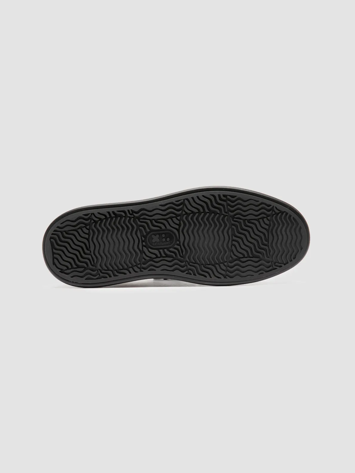 LEISURE 003 - Black Leather Sneakers,Men
