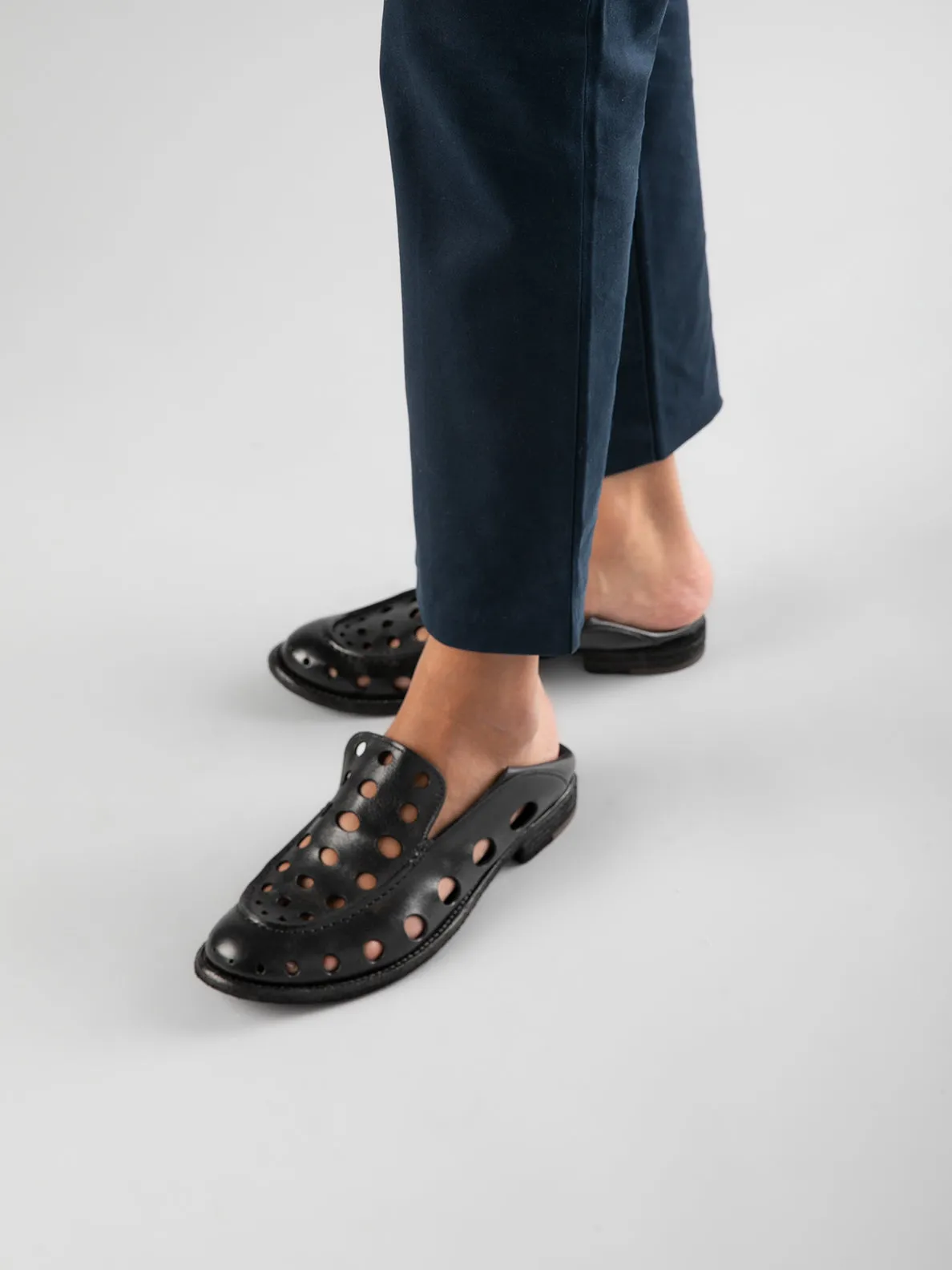 LEXIKON 542 - Black Leather Loafers,Women