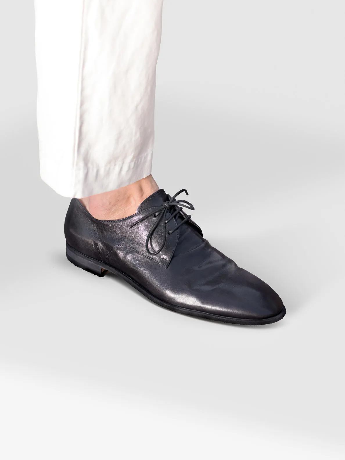 SOLITUDE 002 - Black Leather Derby Shoes,Men Derby Shoes