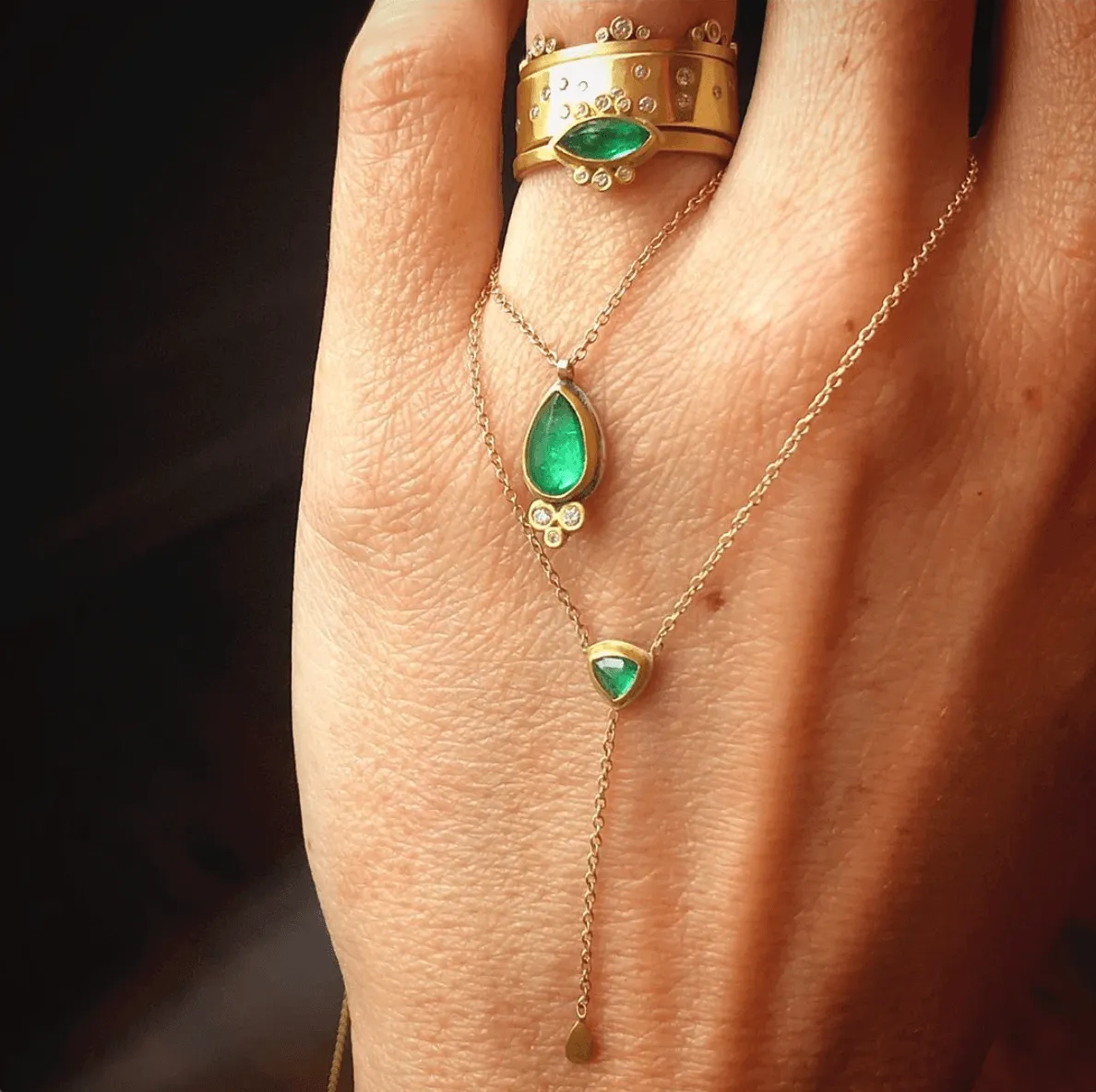 Teardrop Emerald Necklace with Three Diamonds,Jewelry Delicate & Elegant