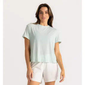 Women's Elevate Lightweight Tee,Daily Versatile
